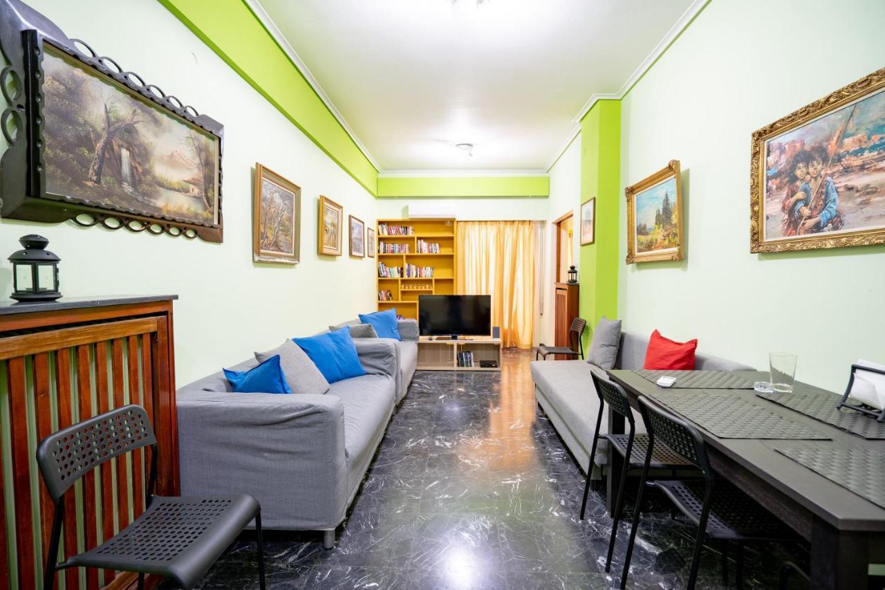 Ampelokipi Metro St. 2 Bedrooms 6 Pers. Apartment Афіни Екстер'єр фото