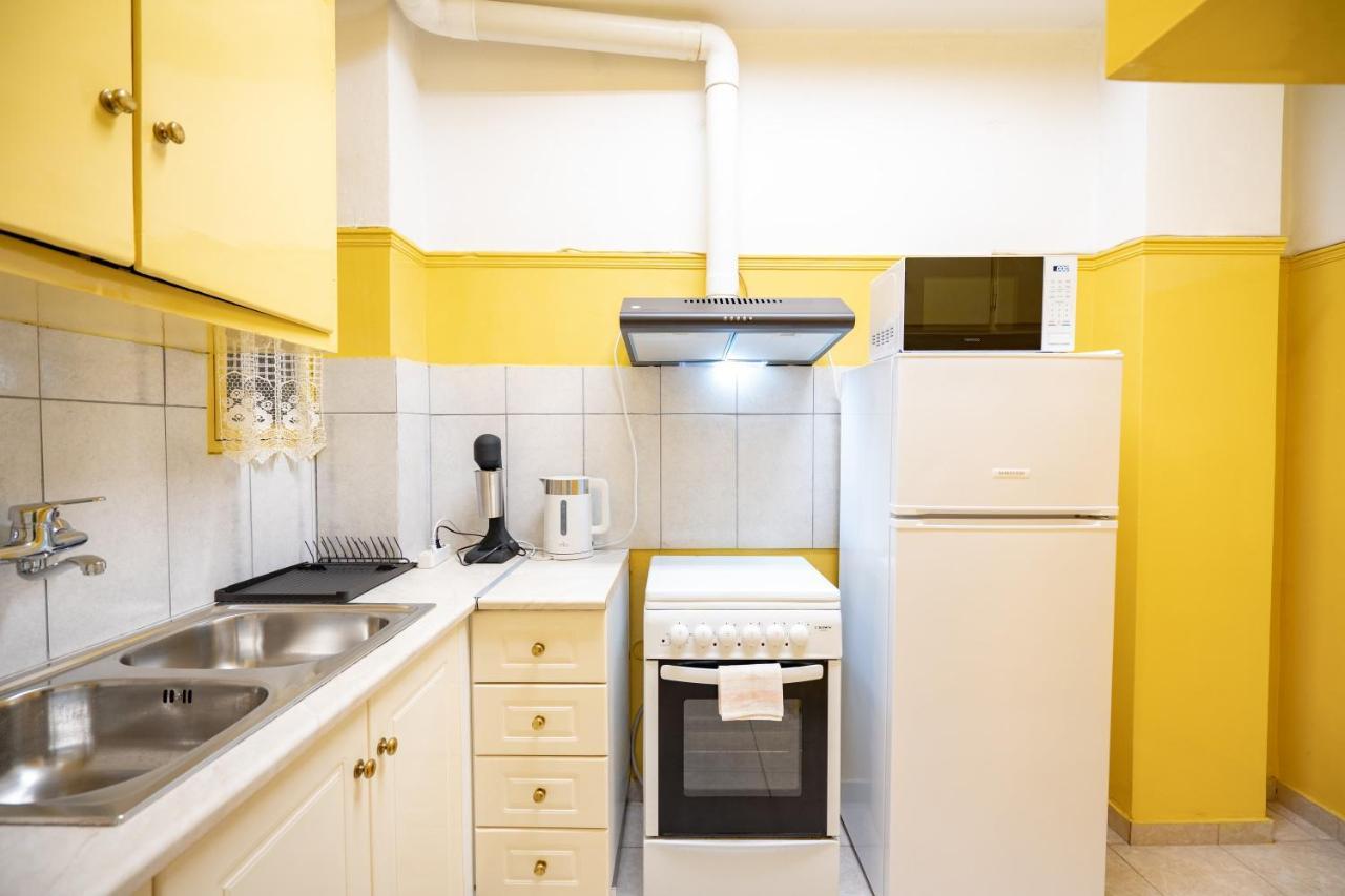 Ampelokipi Metro St. 2 Bedrooms 6 Pers. Apartment Афіни Екстер'єр фото