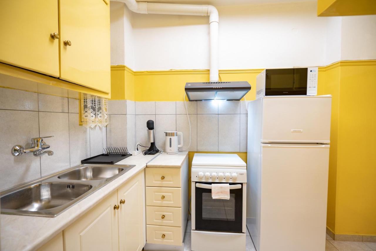 Ampelokipi Metro St. 2 Bedrooms 6 Pers. Apartment Афіни Екстер'єр фото